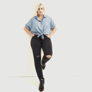 Madewell Curvy High-Rise Skinny Jeans in Black Sea